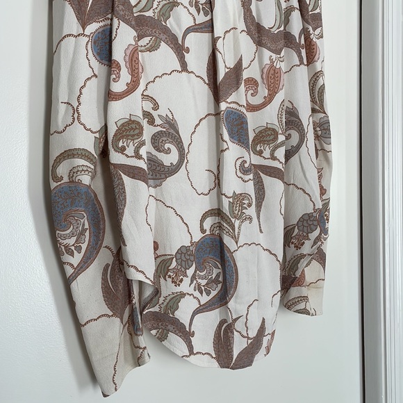 See by Chloe Multifloral Blouse / Size 8 - Picture 9 of 12